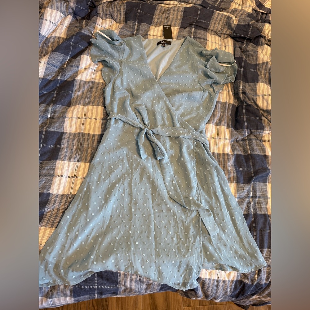 Lulus Flutter Sleeve Wrap Dress New With Tags